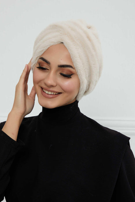 Bequemer, modischer Instant-Turban für Frauen, vorgebundener Plüsch-Kopfturban für einen eleganten Look, einfach zu wickelnde, bequeme Chemo-Kopfbedeckung aus Plüsch, B-9PD