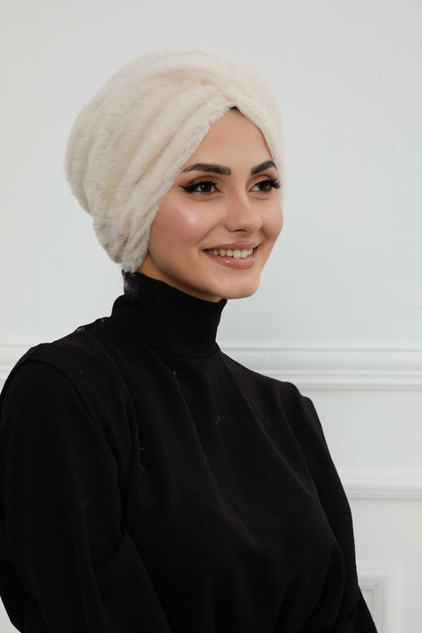 Bequemer, modischer Instant-Turban für Frauen, vorgebundener Plüsch-Kopfturban für einen eleganten Look, einfach zu wickelnde, bequeme Chemo-Kopfbedeckung aus Plüsch, B-9PD