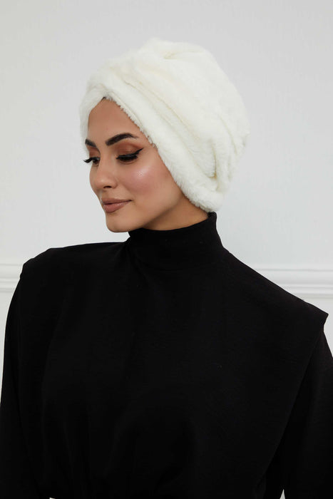 Bequemer, modischer Instant-Turban für Frauen, vorgebundener Plüsch-Kopfturban für einen eleganten Look, einfach zu wickelnde, bequeme Chemo-Kopfbedeckung aus Plüsch, B-9PD