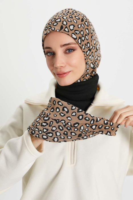 Winter Patterned Turban with Removable Visor, Women's Polyviscose Stretch Headwrap, Stylish One-Size Headscarf for Cold Weather,B-82DIV